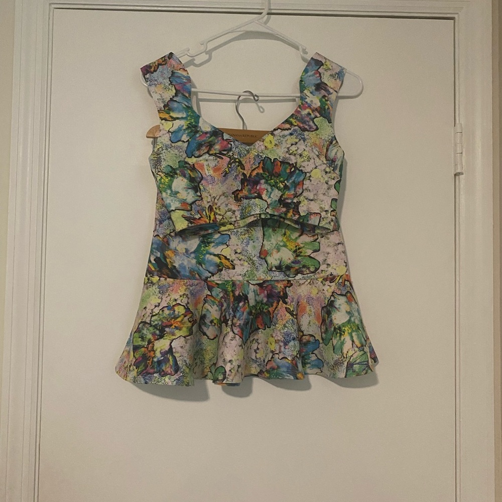 Vibrant Sleeveless Floral Crop Top Set